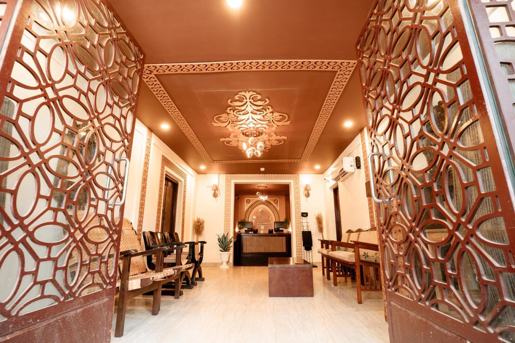Sinon Baga Retreat Hotel Exterior photo
