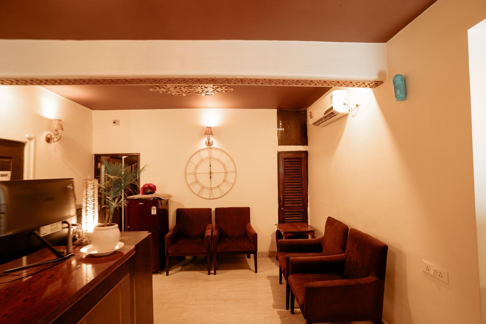 Sinon Baga Retreat Hotel Exterior photo